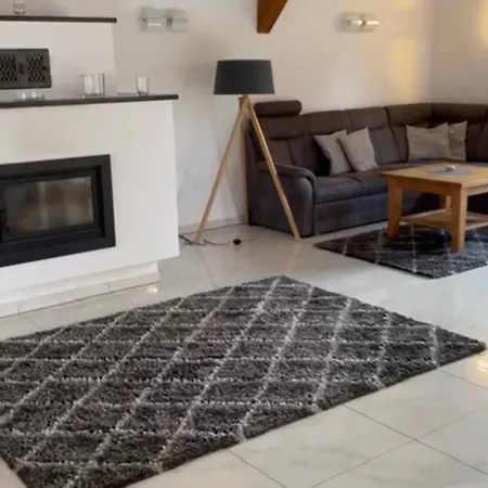4 Apartment